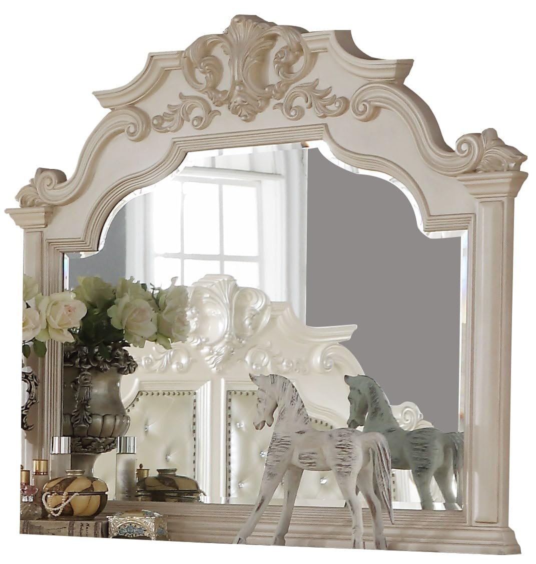 First of a Kind Victoria King 4 Piece Bedroom Set